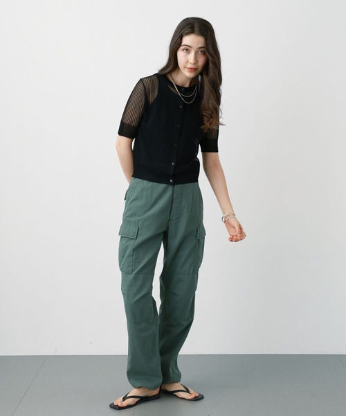 saloon（サルーン）の「SALOON(サルーン)/　シアー透かし編みニットカーデ【手洗い可】（カーディガン/ボレロ・レディース・シルバー/ブラウン/ブラック・FREE）」の5枚目の写真