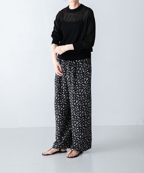 かぐれ　スモールフラワープリントイージーパンツ　アーバンリサーチ　美品 かぐれ（カグレ）の「スモールフラワープリントイージーパンツ