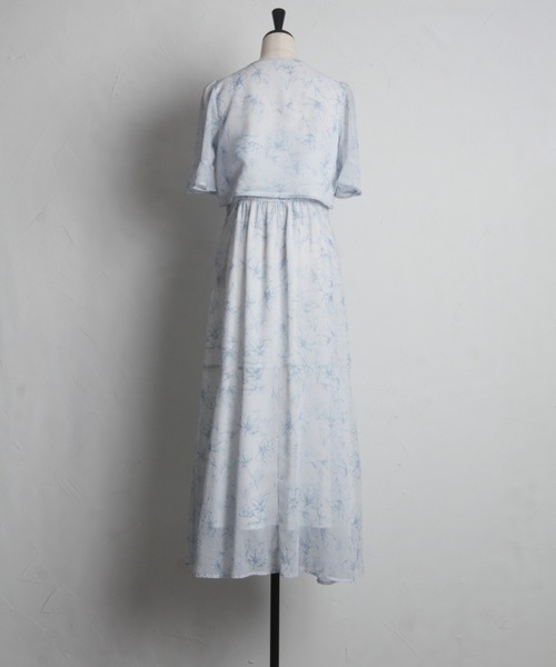 tocco closet(トッコ クローゼット)の「レディフラワーボレロ×キャミワンピースSET(ワンピース・レディース・ブラック/ブルー・M)」の13枚目の写真