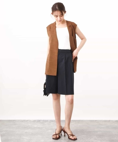 MK MICHEL KLEIN(エムケーミッシェルクラン)の「ベーシックツイルショート丈パンツ/洗える(その他パンツ・レディース・モカ/ネイビー・38)」の5枚目の写真