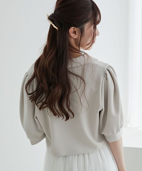 MAJESTIC LEGON（マジェスティックレゴン）の「クロップドカットジャケット（その他トップス・レディース・ブラック/ベージュ・MEDIUM）」の4枚目の写真