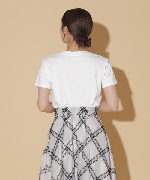 JILL by JILL STUART(ジルバイジルスチュアート)の「◇オーガニックコットンパール刺繍ロゴTシャツ(Tシャツ/カットソー・レディース・ホワイト/ホワイト系その他/ブラック・FREE)」の18枚目の写真