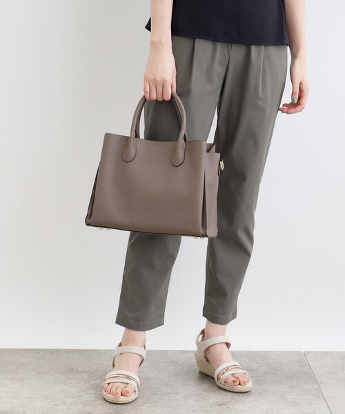 grove(グローブ)の「◆雑誌掲載【人間工学】中仕切り2WAYトート(トートバッグ・レディース・ライトグレー/ブラック/ダークグレー/サンドベージュ・00)」の11枚目の写真