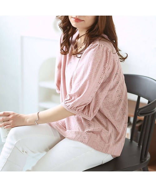 GOLDJAPAN(ゴールドジャパン)の「刺繍レースパフスリーブプルオーバー【大きいサイズ対応】(Tシャツ/カットソー・レディース・ブラック/グリーン/ピンク・5L/4L/3L/LL)」の8枚目の写真