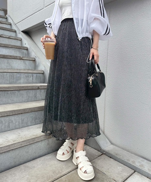 one after another NICE CLAUP(ワンアフターアナザーナイスクラップ)の「マルチWAYラメプリーツスカート/ぺチスカート取り外し可能【WEB限定商品】(スカート・レディース・シルバー/ブラック/ピンクベージュ/ピンク・FREE)」の3枚目の写真