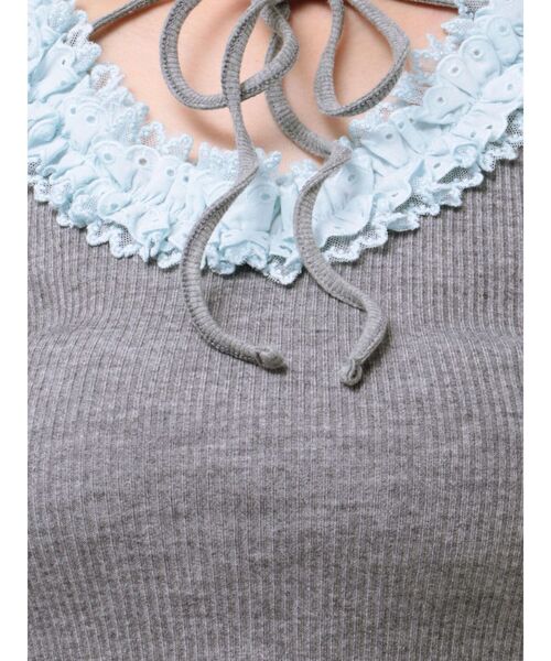 jouetie（ジュエティ）の「フリルネックレイヤードトップス（Tシャツ/カットソー・レディース・グレー/ブラック/アイボリー/ボルドー・MEDIUM）」の14枚目の写真