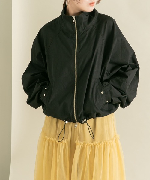 KBF（ケイビーエフ）の「スタンドカラーブルゾン（ブルゾン・レディース・ブラック/オフホワイト・ONE）」の12枚目の写真