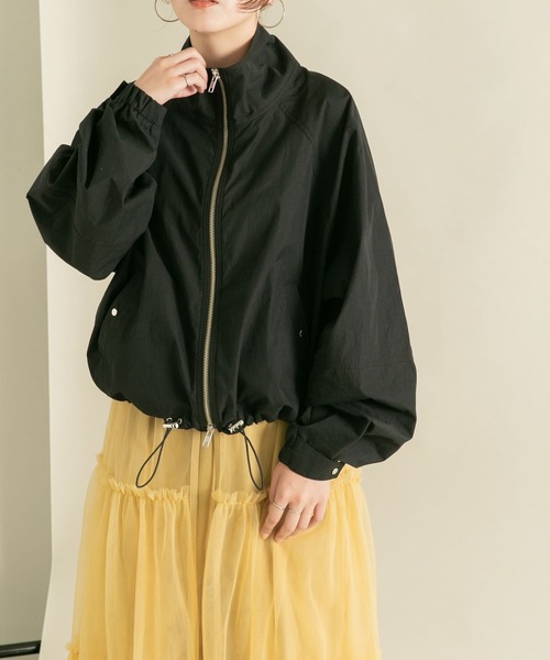 KBF（ケイビーエフ）の「スタンドカラーブルゾン（ブルゾン・レディース・ブラック/オフホワイト・ONE）」の11枚目の写真