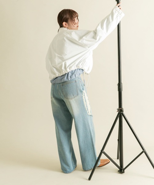 KBF（ケイビーエフ）の「スタンドカラーブルゾン（ブルゾン・レディース・ブラック/オフホワイト・ONE）」の20枚目の写真