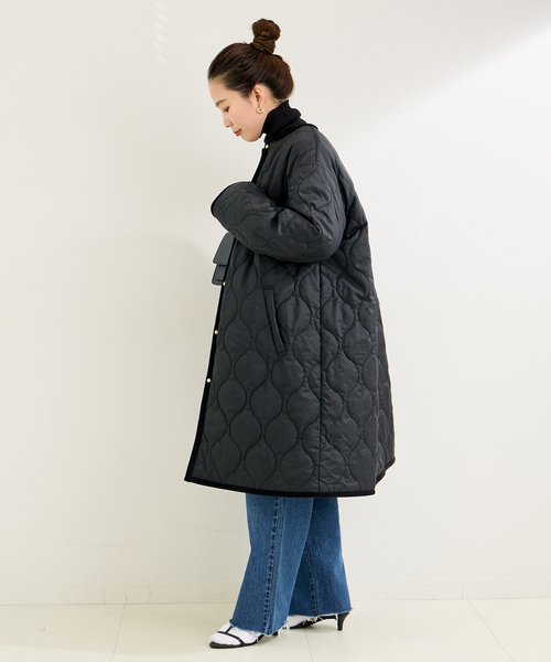 B.C STOCK（ベーセーストック）の「リバーシブルキルティングコート（ノーカラーコート・レディース・ブラック/ベージュ・FREE）」の3枚目の写真