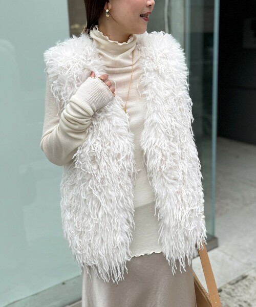 NOLLEY'S Sophi（ノーリーズソフィ）の「フェイクフェザーファー