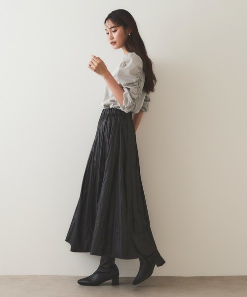OPAQUE.CLIP(オペークドットクリップ)の「◆シアーシャーリングスリーブ ドッキングカットソー【洗濯機洗い可】(Tシャツ/カットソー・レディース・ブラック/グレー/オフホワイト・40/38/36)」の14枚目の写真