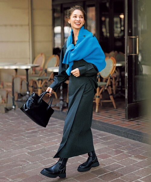 UNFILO(アンフィーロ)の「ウールライク Iラインスカート(スカート・レディース・ネイビー系/グレー系1・X-SMALL/SMALL/MEDIUM/LARGE)」の2枚目の写真