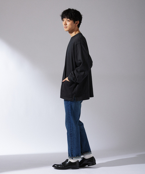 ARMY TWILL（アーミーツイル）の「ARMY TWILL / アーミーツイル 別注 2ポケット ロングスリーブTシャツ（Tシャツ/カットソー・メンズ・ホワイト/ブラック/カーキ・MEDIUM/LARGE）」の8枚目の写真