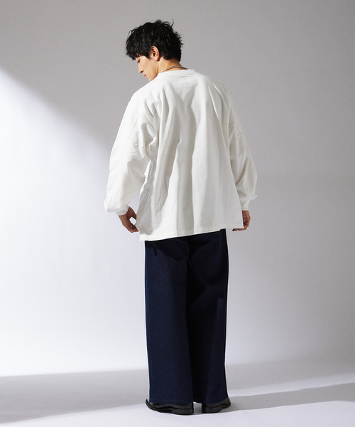 ARMY TWILL（アーミーツイル）の「ARMY TWILL / アーミーツイル 別注 2ポケット ロングスリーブTシャツ（Tシャツ/カットソー・メンズ・ホワイト/ブラック/カーキ・MEDIUM/LARGE）」の20枚目の写真