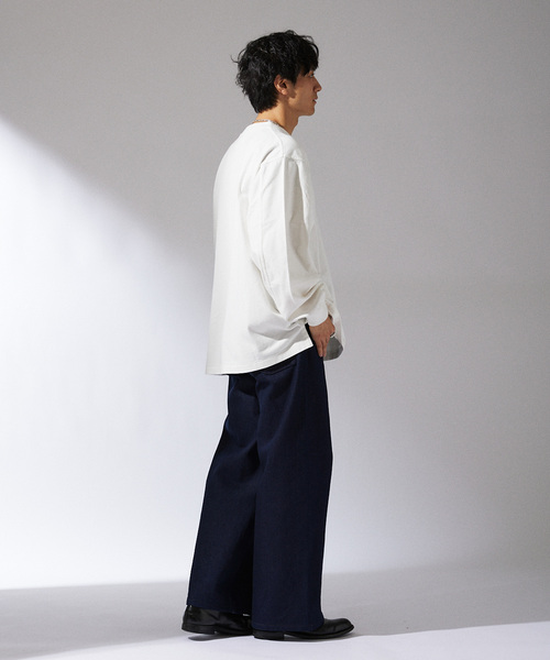 ARMY TWILL（アーミーツイル）の「ARMY TWILL / アーミーツイル 別注 2ポケット ロングスリーブTシャツ（Tシャツ/カットソー・メンズ・ホワイト/ブラック/カーキ・MEDIUM/LARGE）」の21枚目の写真