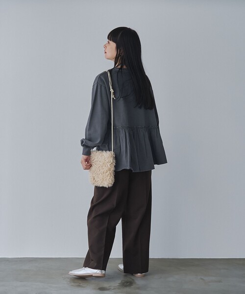 coen（コーエン）の「ピグメントフリルドッキング裏毛プルオーバー（Tシャツ/カットソー・レディース・ダークグレー/ナチュラル/レッド/ネイビー・M/L）」の16枚目の写真