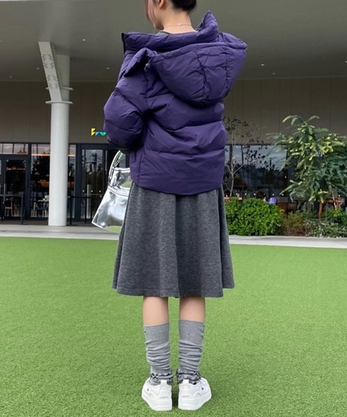 LACOSTE（ラコステ）の「ウィメンズ ボリュームハイネック ナイロンショートダウンジャケット / フード取り外し可（ダウンジャケット/コート・レディース・ブラック/オレンジ/モスグリーン/ダークブルー・34/36/38/40）」の15枚目の写真