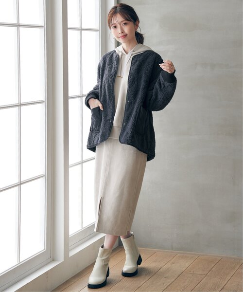 ikka（イッカ）の「GOKU楽フェイクスエードフードパーカー（パーカー・レディース・ブラック/スカイブルー/ベージュ/モカ・M/L/S）」の22枚目の写真