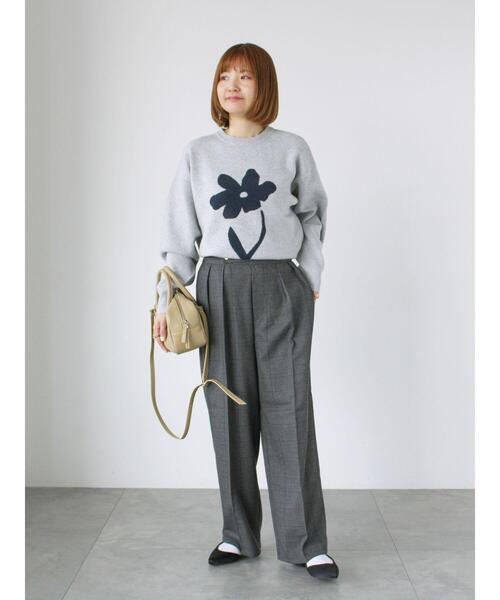Lugnoncure（ルノンキュール）の「フラワーモチーフジャカードワイドニット（ニット/セーター・レディース・グレー/モカ/ネイビー/ピンク・F）」の9枚目の写真