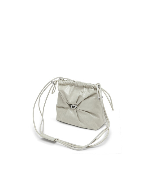 DIESEL(ディーゼル)の「ウィメンズ バケットバッグ SCRUNCH-D BUCKET(ショルダーバッグ・レディース・ブラック/グレー/ホワイト/ブラウン/その他/ホワイト系その他・UNI)」の3枚目の写真