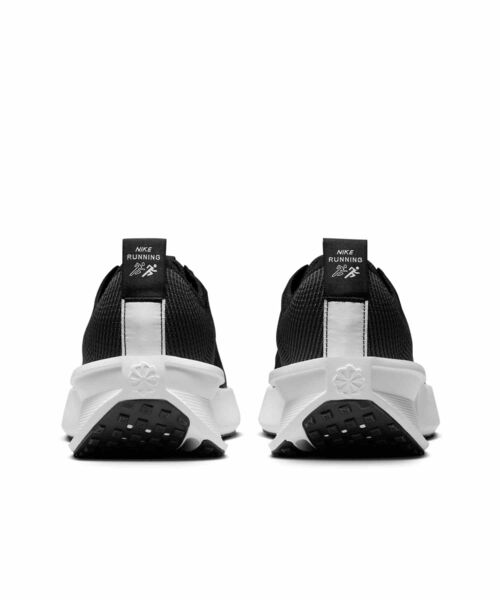 NIKE（ナイキ）の「ナイキ インタラクト ラン メンズ ロード ランニングシューズ / Nike Interact Run Men's Road Running Shoes FD2291-001 Black（スニーカー・メンズ・ブラック・25/25.5/26/26.5/27/27.5/28/28.5/29/29.5/24.5/24/30）」の2枚目の写真