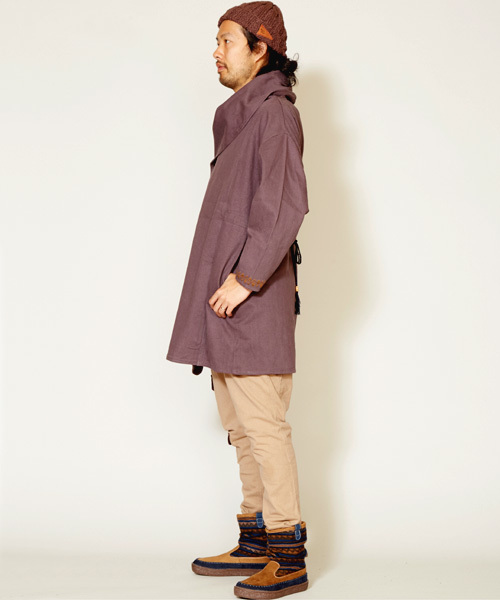 チャイハネ（チャイハネ）の「【チャイハネ】ボアライナー付き刺繍入りMEN'Sコート（ステンカラーコート・メンズ・グレー/ターコイズブルー/イエロー・FREE）」の17枚目の写真