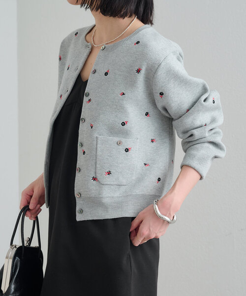 Omekashi（オメカシ）の「刺繍スウェットライクポケットカーディガン（カーディガン/ボレロ・レディース・ブラック/オフホワイト/グレー・FREE）」の15枚目の写真