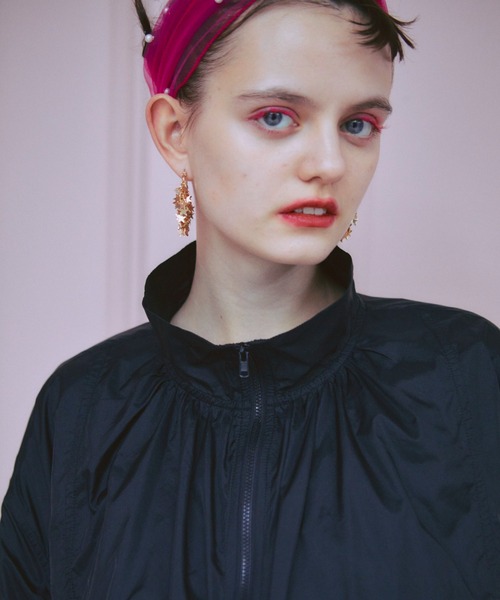 manana suerte(マニャーナスエルテ)の「タフタギャザーZIPブルゾン(ブルゾン・レディース・ミント/ブラック・FREE)」の3枚目の写真