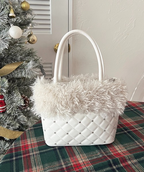 apres jour（アプレジュール）の「2wayビジューファーバッグ【ZOZOTOWN限定アイテム】（ショルダーバッグ・レディース・グレー/ライトピンク/ホワイト/ベージュ・フリー）」の13枚目の写真