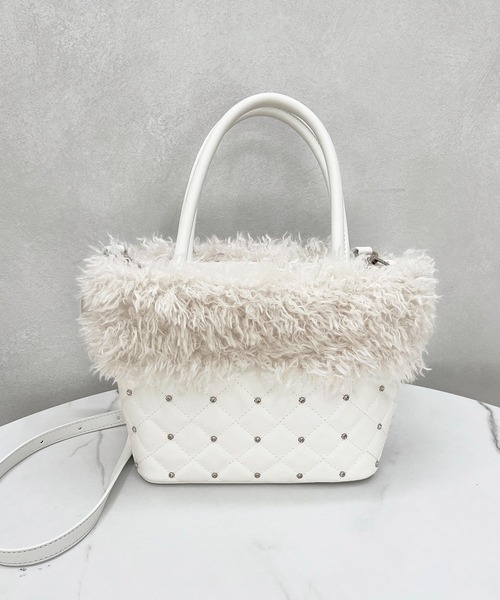 apres jour（アプレジュール）の「2wayビジューファーバッグ【ZOZOTOWN限定アイテム】（ショルダーバッグ・レディース・グレー/ライトピンク/ホワイト/ベージュ・フリー）」の15枚目の写真