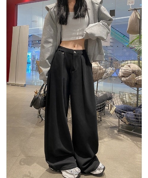 LADY LIKE(レディライク)の「タック入りワイドスウェットパンツ(スウェットパンツ・レディース・ライトグレー/ブラック・M)」の11枚目の写真