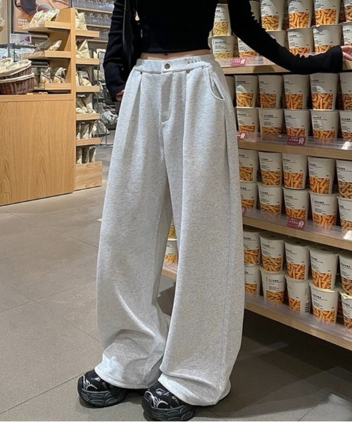 LADY LIKE(レディライク)の「タック入りワイドスウェットパンツ(スウェットパンツ・レディース・ライトグレー/ブラック・M)」の13枚目の写真