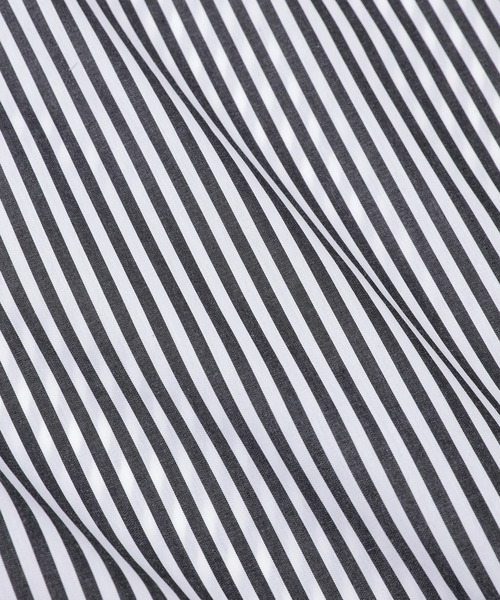 ANREALAGE（アンリアレイジ）の「BALL STRIPE SHIRT（シャツ/ブラウス・メンズ・ブラック×ホワイト/ホワイト×ブルー・48/46/38）」の8枚目の写真