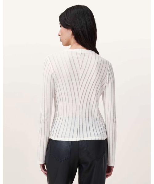 ALLSAINTS(オールセインツ)の「AKI LONG SLEEVE FUNNEL NECK T-SHIRT | AKI 長袖 ファンネル ネック Tシャツ(Tシャツ/カットソー・レディース・ホワイト・XS/M/S/L)」の7枚目の写真