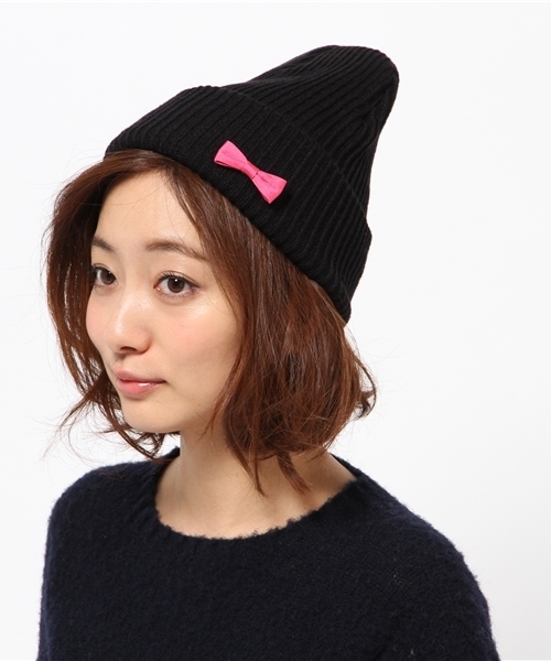 ikka(イッカ)の「ピンクリボン付き畔ニットワッチ(ニットキャップ/ビーニー・レディース・ブラック/オフホワイト/グレー・FREE)」の8枚目の写真