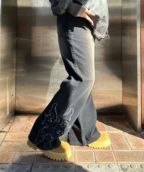 sedacle（セダクル）の「ウエスタンフリンジセミフレアデニム（デニムパンツ・メンズ・ブラック/ブルー・LARGE/MEDIUM/SMALL）」の4枚目の写真