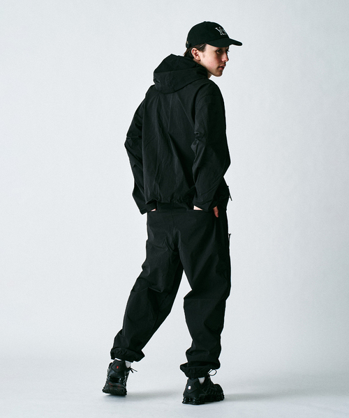 417 EDIFICE（フォーワンセブンエディフィス）の「ワッシャーナイロンイージーパンツ（カーゴパンツ・メンズ・ブラック・LARGE/MEDIUM/SMALL）」の5枚目の写真