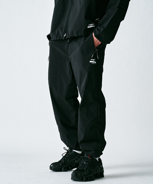 417 EDIFICE（フォーワンセブンエディフィス）の「ワッシャーナイロンイージーパンツ（カーゴパンツ・メンズ・ブラック・LARGE/MEDIUM/SMALL）」の10枚目の写真