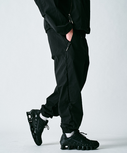 417 EDIFICE（フォーワンセブンエディフィス）の「ワッシャーナイロンイージーパンツ（カーゴパンツ・メンズ・ブラック・LARGE/MEDIUM/SMALL）」の17枚目の写真