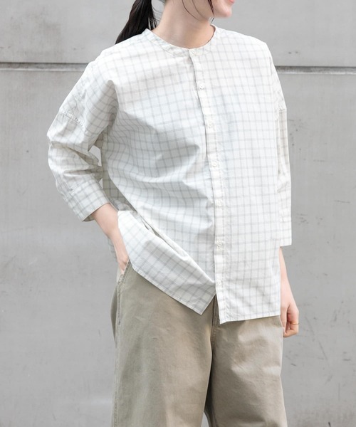 FORK&SPOON（フォークアンドスプーン）の「FORK&SPOON　コットンナイロンシャツ（シャツ/ブラウス・レディース・ブルー/オフホワイト・1）」の3枚目の写真