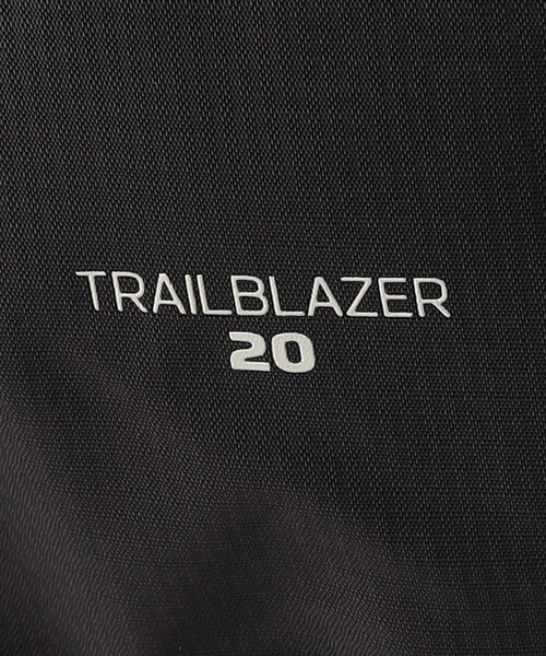 FREAK'S STORE（フリークスストア）の「限定展開 SALOMON/サロモン TRAILBLAZER 20 ユニセックス ハイキングバッグ / LC2182600（バックパック/リュック・メンズ・ブラック・ONE SIZE）」の6枚目の写真