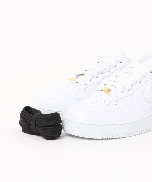 W AIR FORCE 1 '07 HF2014-100（スニーカー）｜NIKE（ナイキ）の