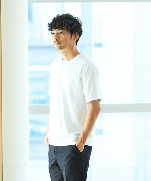 ABAHOUSE GRAY(アバハウスグレイ)の「【接触冷感】シルケット天竺ワイドリブ 半袖Tシャツ(Tシャツ/カットソー・メンズ・グリーン/ホワイト/ネイビー/ブラック/グレイッシュベージュ・46/44/50/48)」の2枚目の写真