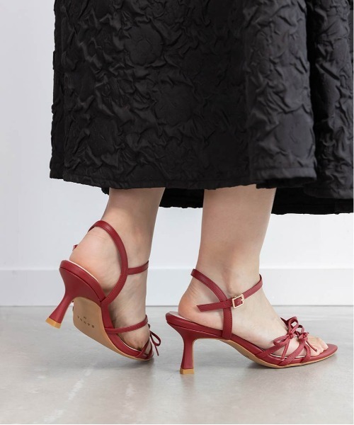 RANDA（ランダ）の「ミニリボンナローストラップサンダル（サンダル・レディース・ブラック/ホワイト/インディゴブルー/パープル・S/L/M/LL）」の12枚目の写真