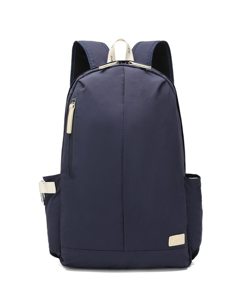 Ungrid(アングリッド)の「【Ungrid/アングリッド】撥水軽量ソフトナイロン ロゴテープリュック(バックパック/リュック・レディース・ブラック系/ベージュ系/ネイビー系・FREE)」の22枚目の写真