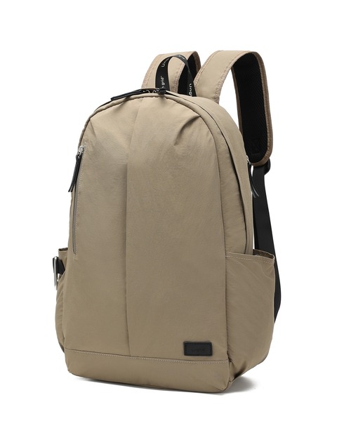 Ungrid(アングリッド)の「【Ungrid/アングリッド】撥水軽量ソフトナイロン ロゴテープリュック(バックパック/リュック・レディース・ブラック系/ベージュ系/ネイビー系・FREE)」の10枚目の写真