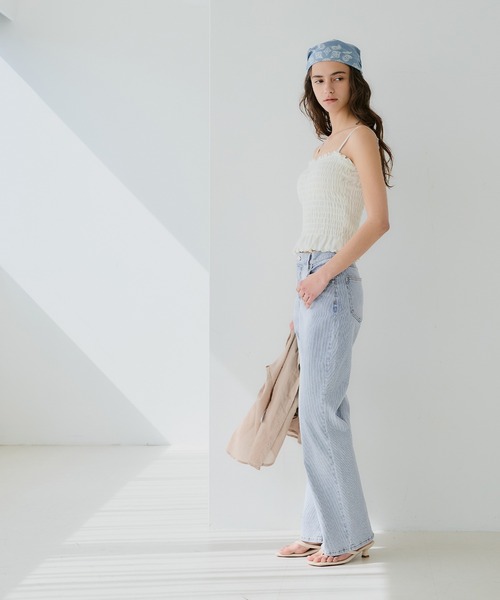 coca（coca）（コカ）の「テレコ風デニムフレアパンツ（デニムパンツ・レディース・ブルー/ライトブルー・S/L/M）」の12枚目の写真