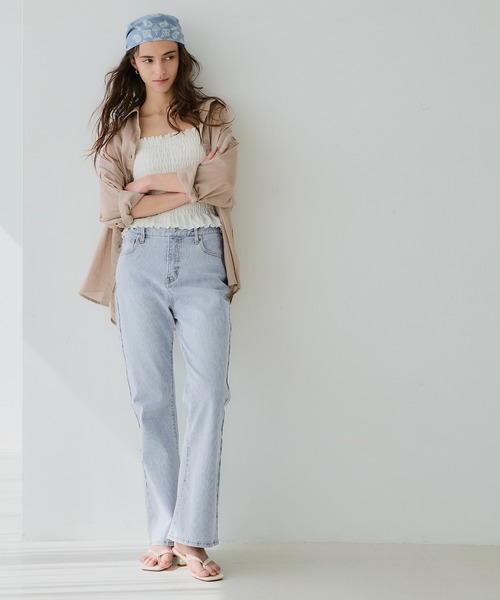 coca（coca）（コカ）の「テレコ風デニムフレアパンツ（デニムパンツ・レディース・ブルー/ライトブルー・S/L/M）」の13枚目の写真