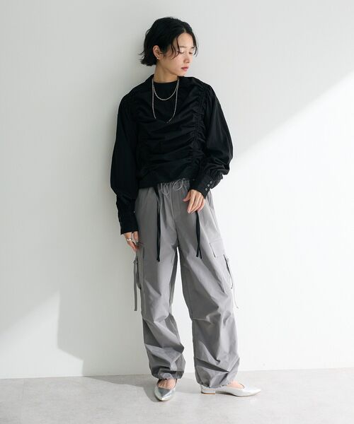 ELENCARE DUE（エレンカーレデュエ）の「・ELENCARE DUEナイロンミリタリーカーゴパンツ（その他パンツ・レディース・ブラック/カーキ/オフホワイト/ライトグレー・FREE）」の14枚目の写真